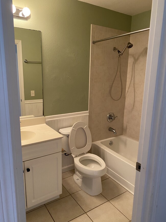 Building Photo - 67-1231-1231 Koali'ula Pl