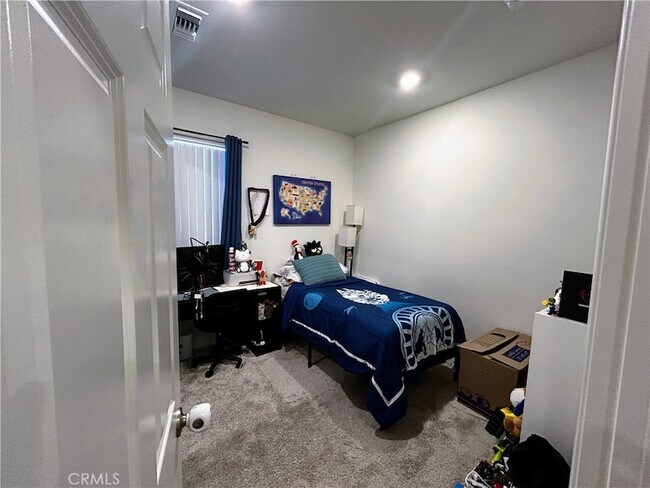 Building Photo - 27961 Via Cholula