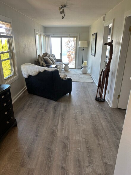 Building Photo - N53W34396-W34396 Rd Q