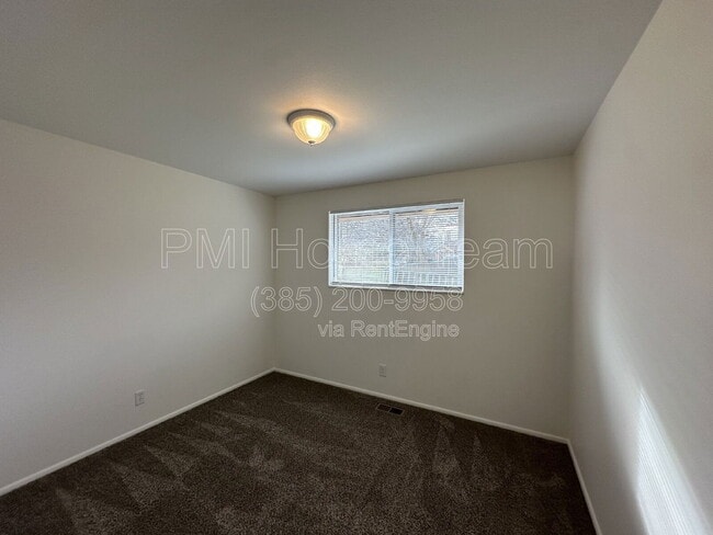 Building Photo - 765 Grant Ave