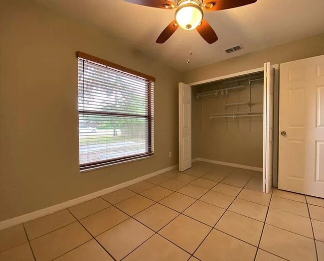 Building Photo - 3254 Howell Branch Rd