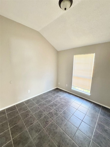 Building Photo - 1314 Mill Crossing
