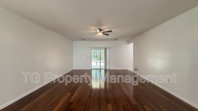 Building Photo - 6475 Greenland Chase Blvd