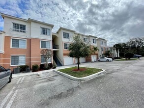 Building Photo - Second Floor 1/1 in Gated Palm Beach Gardens Community