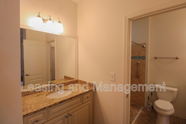 Building Photo - 1300 Park W Blvd