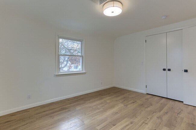 Building Photo - 51 Wharton Ave