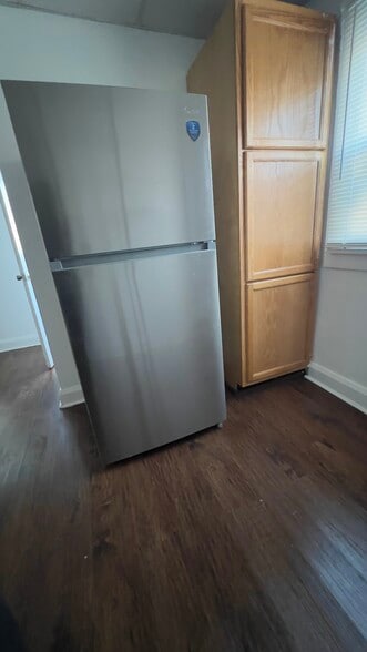 Building Photo - 603 N Rural st