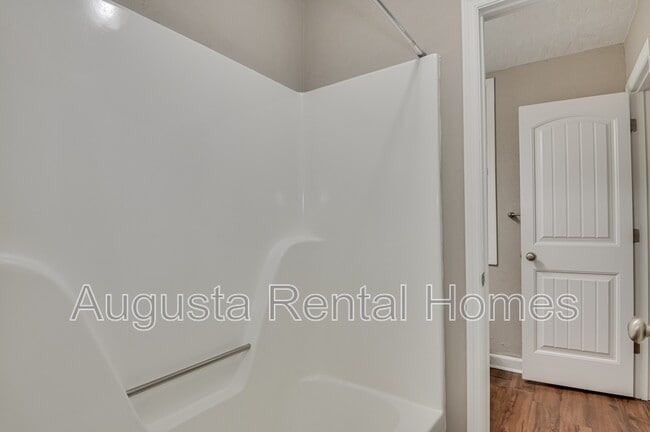 Building Photo - 4022 Wheeler Woods Rd