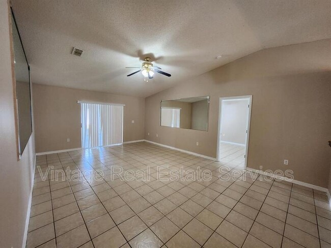 Building Photo - 13407 Copper Head Dr