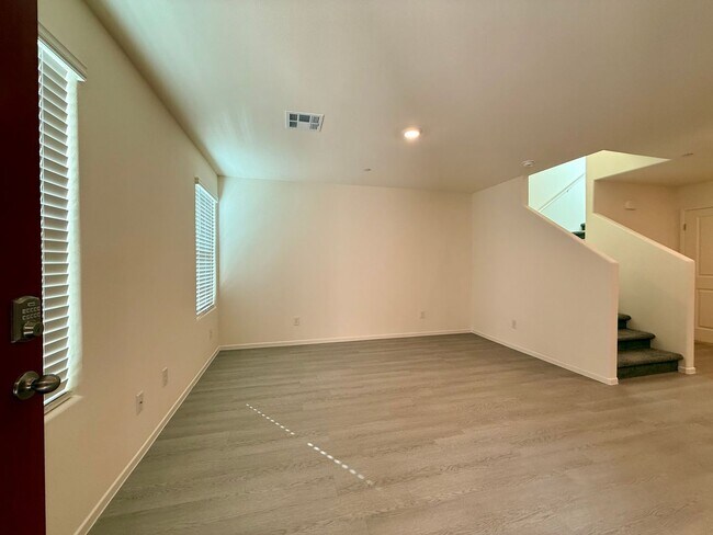 Building Photo - BRAND NEW 3 BED 2.5 BATH 2 CAR GARAGE TOWNHOUSE W/ LOFT FOR RENT!!!