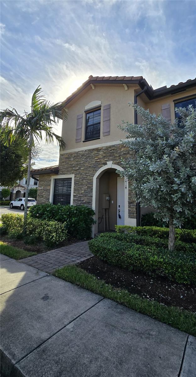 Building Photo - 11414 SW 248th Ln