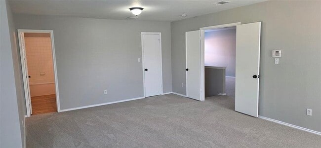 Building Photo - 3037 Bradford Park Dr