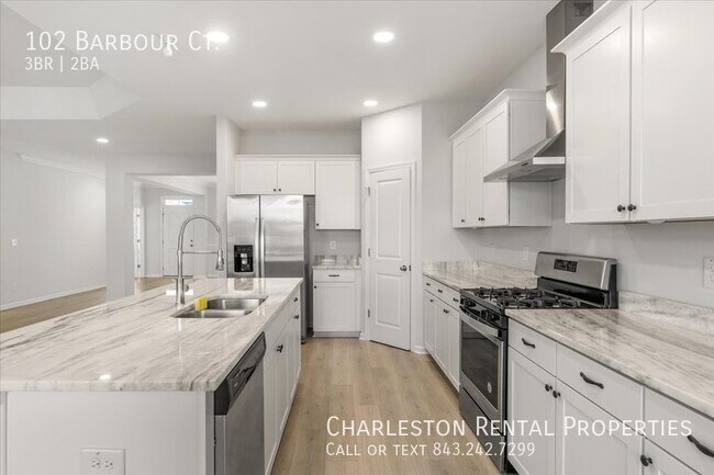 Building Photo - 102 Barbour Ct