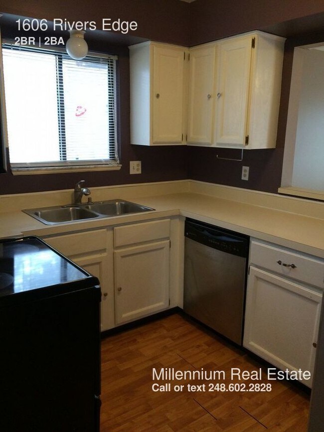 Building Photo - 1606 Rivers Edge