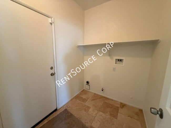 Building Photo - 343 E Ave J 8