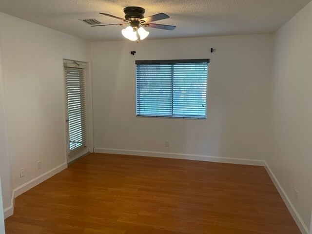 Building Photo - 9153 SW 141st Pl