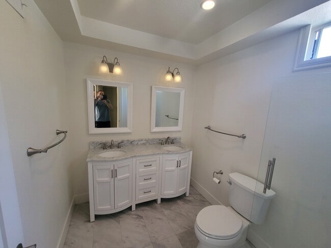 Building Photo - 1081 Triunfo Canyon Rd