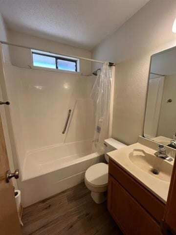 Building Photo - 35515 Oakridge Ave