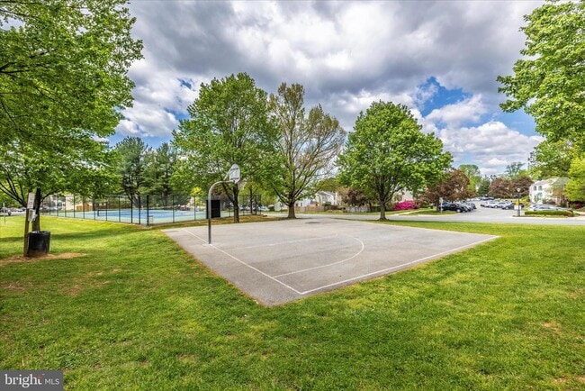 Building Photo - 106 Lamont Ln