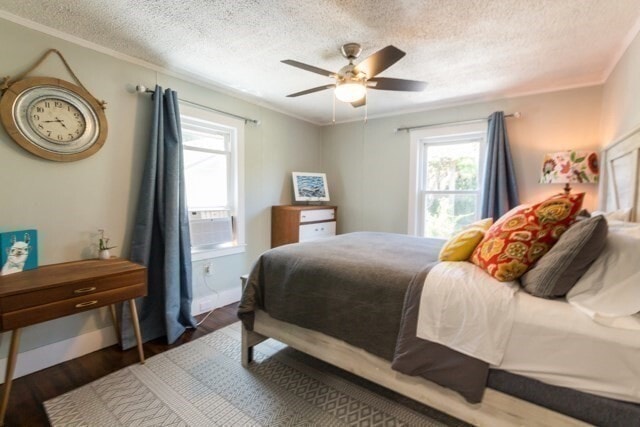 Building Photo - 43 Edgartown Rd