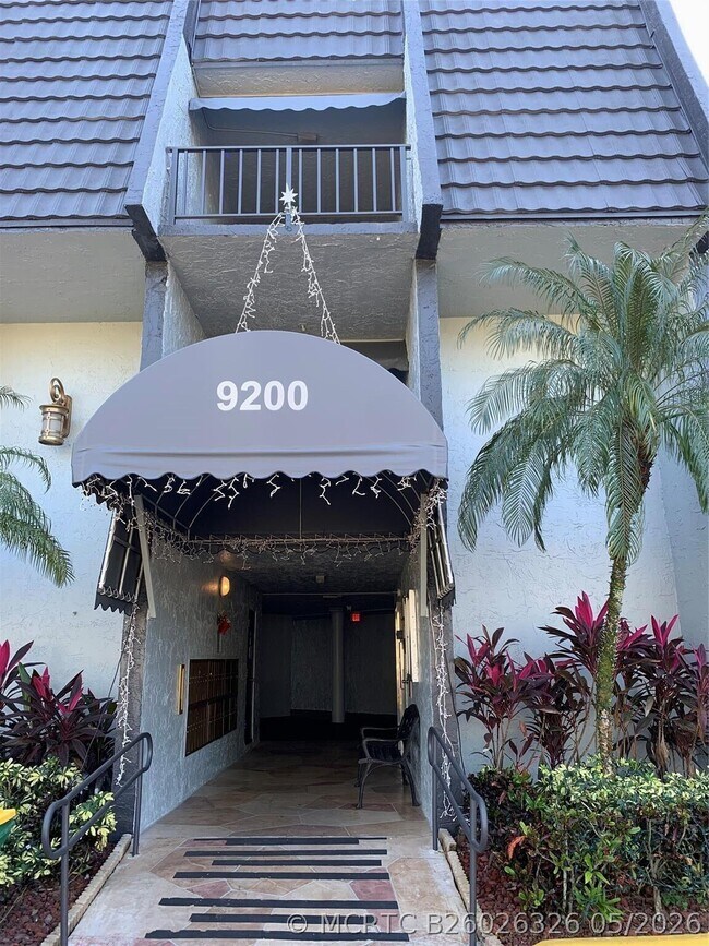 Building Photo - 9200 Lime Bay Blvd
