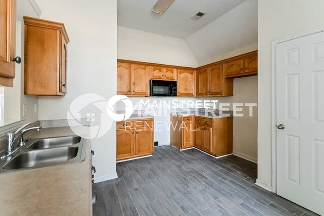 Building Photo - 3 Bedroom Pet-Friendly Home in Olive Branc...