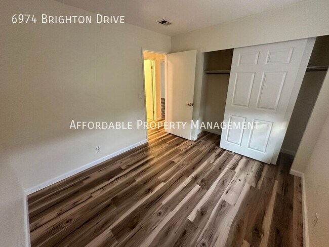 Building Photo - 6974 Brighton Dr