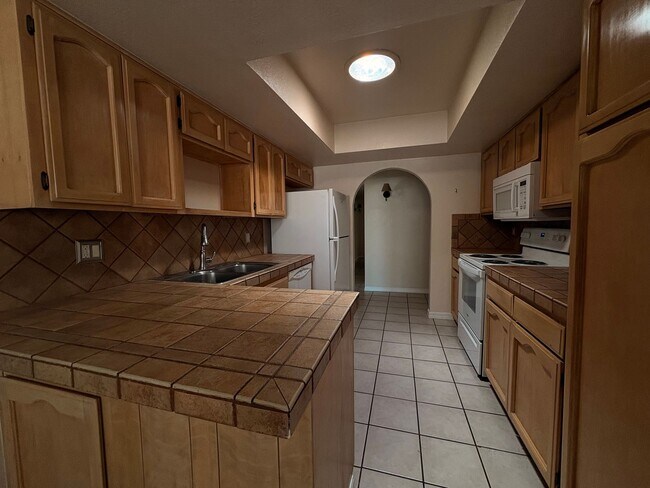 Building Photo - 7311 N Iron Bell Pl