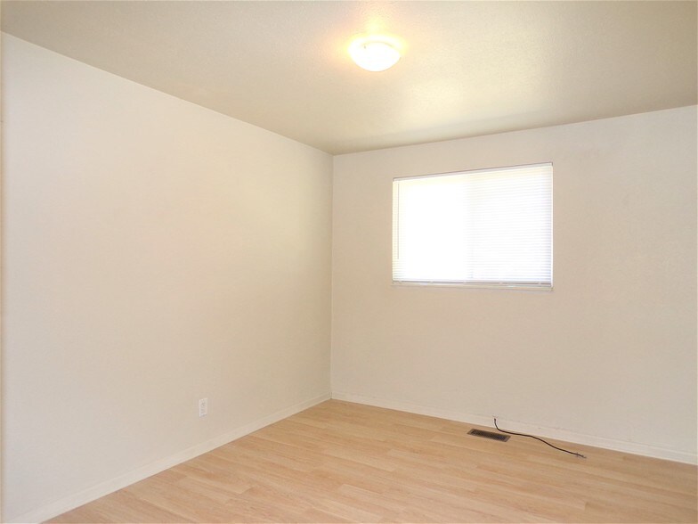 Building Photo - 1125 Dallas St