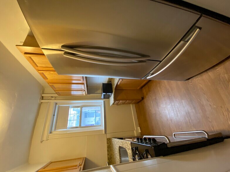 Building Photo - 1788 Beacon St