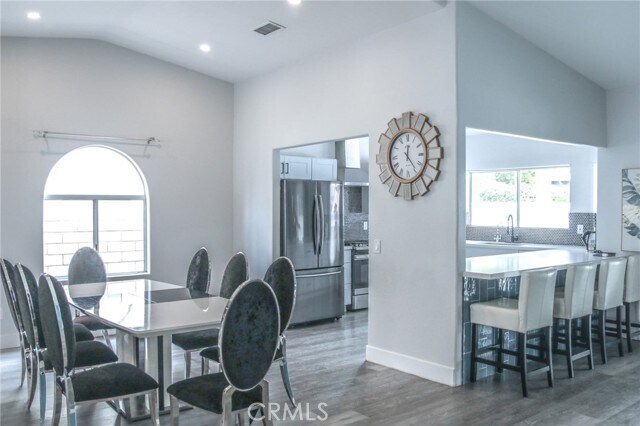 Building Photo - 68347 Descanso Cir