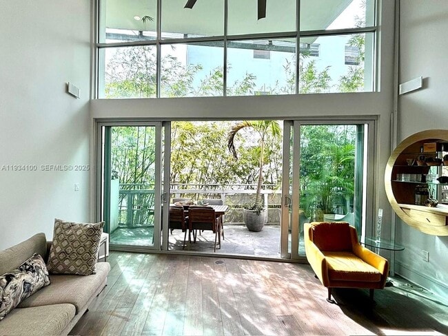 Building Photo - 221 Jefferson Ave