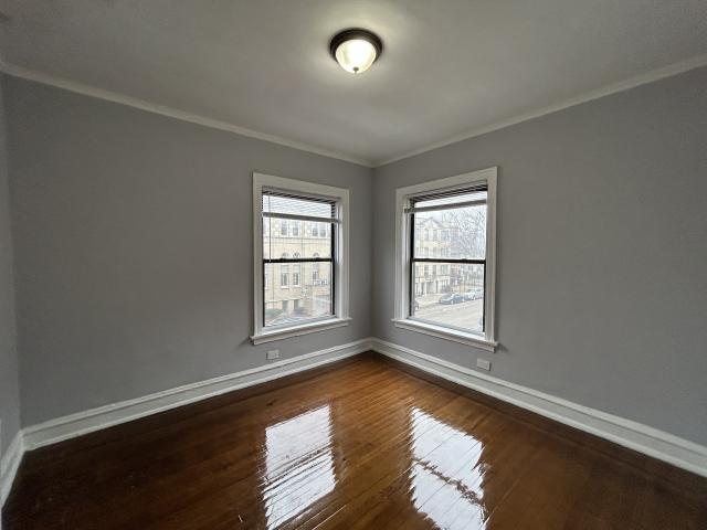 Building Photo - 1 bedroom in Chicago IL 60626