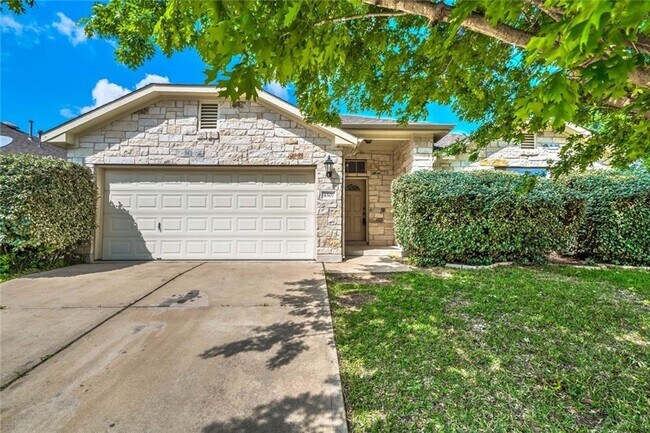 Building Photo - 4507 Western Lake Dr