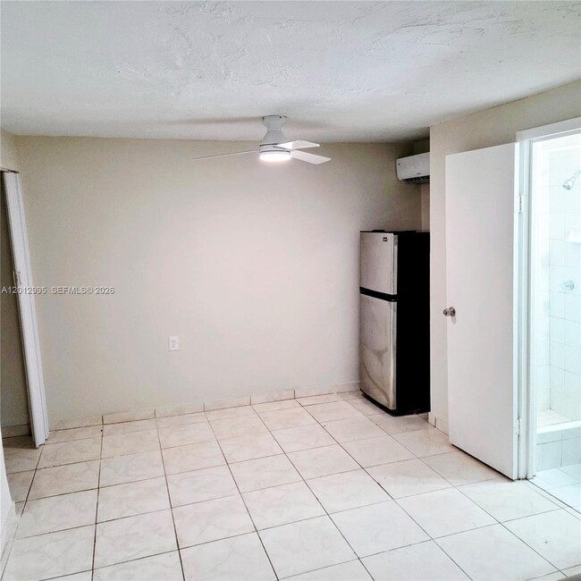 Building Photo - 5871 NW 199th St