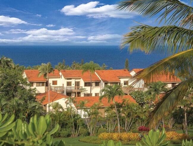 Building Photo - 78-6842-6842 Ali‘i Dr