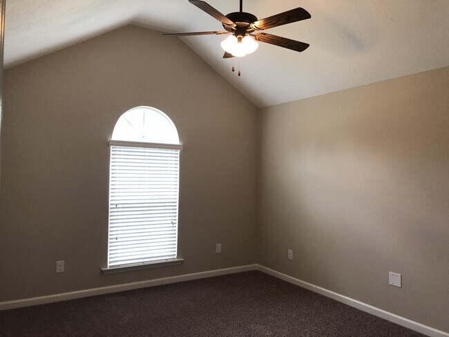 Building Photo - 5029 Copse Dr