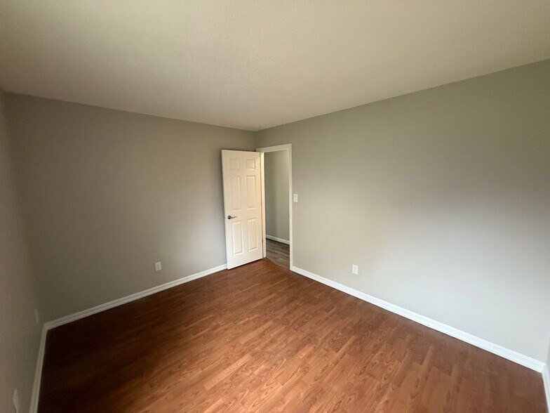 Building Photo - 6328 Neighbor Dr