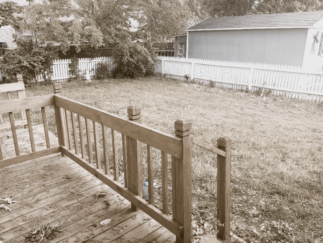Building Photo - 103 Live Oak Dr
