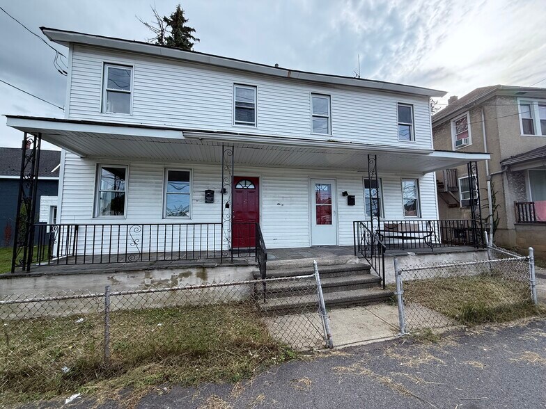 Building Photo - 1109 Howell St