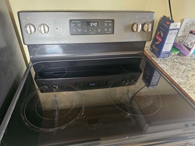 Building Photo - 48 Fourth Street Unit 3