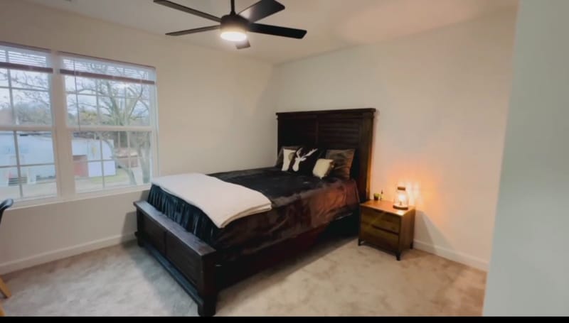 Building Photo - 236 Buxton Ave