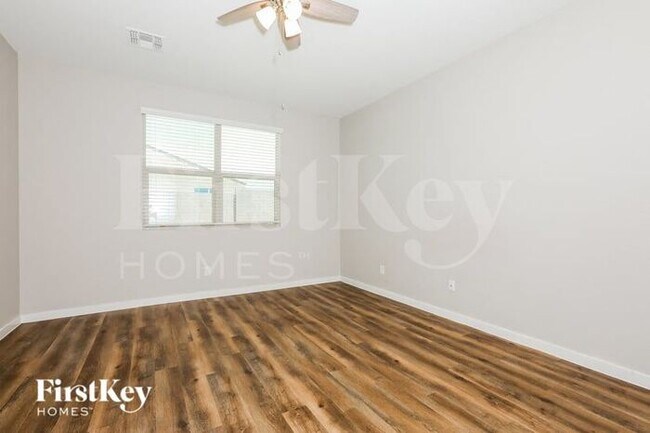 Building Photo - 7200 E Eagle Nest Way