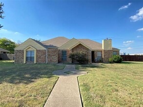 Building Photo - 932 Westover Dr