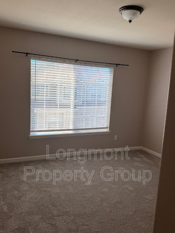 Building Photo - 1613 Metropolitan Dr