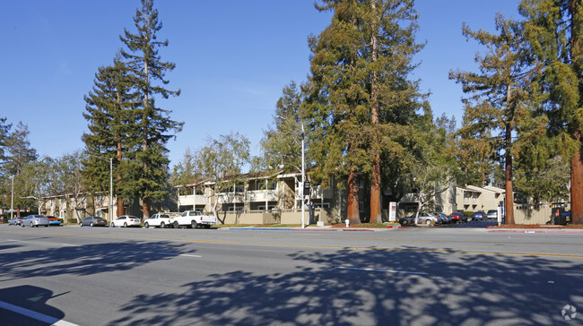 Building Photo - Aster Park Apartments