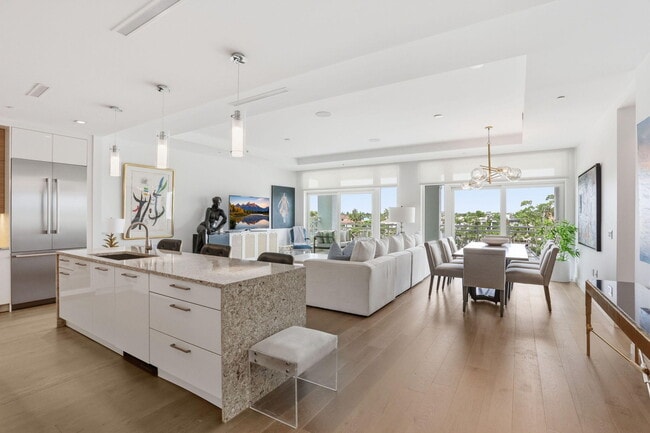 Building Photo - 3200 S Ocean Blvd