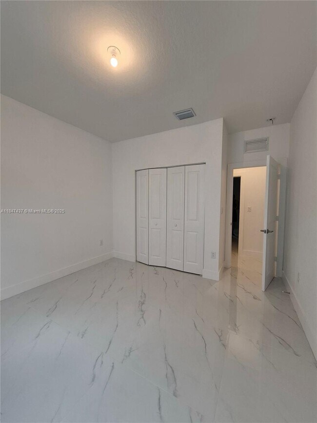 Building Photo - 14868 SW 162nd St