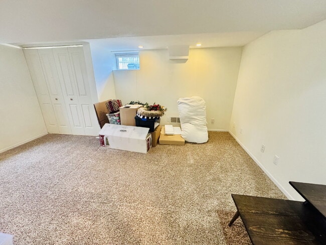 Building Photo - Spacious 5-Bed Home with Finished Basement & Gleaming Hardwood Floors in St. Louis Park!