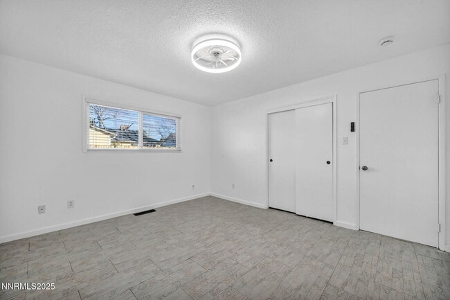 Building Photo - 1642 York Wy